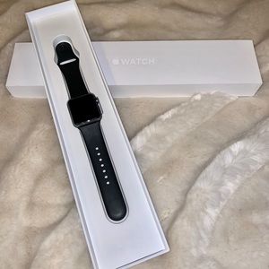 Used series 1 38 mm Apple Watch